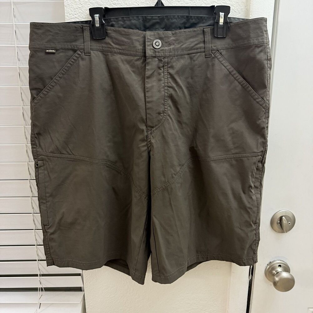 Kuhl Renegade Shorts Men’s Size 40 Olive Brown Cargo Hiking Outdoor Nylon Shorts